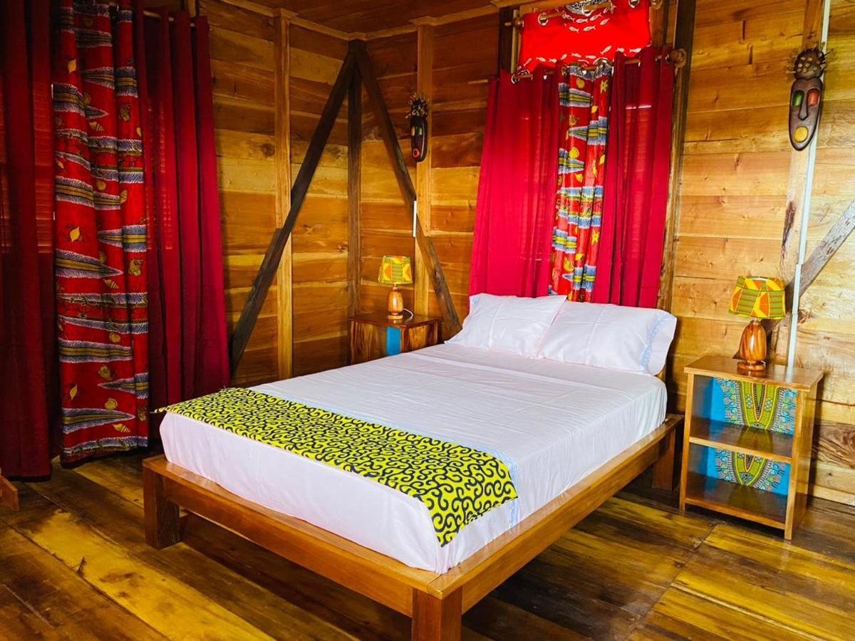 Monte Mar Saotome Villa Morro Peixe Eksteriør billede