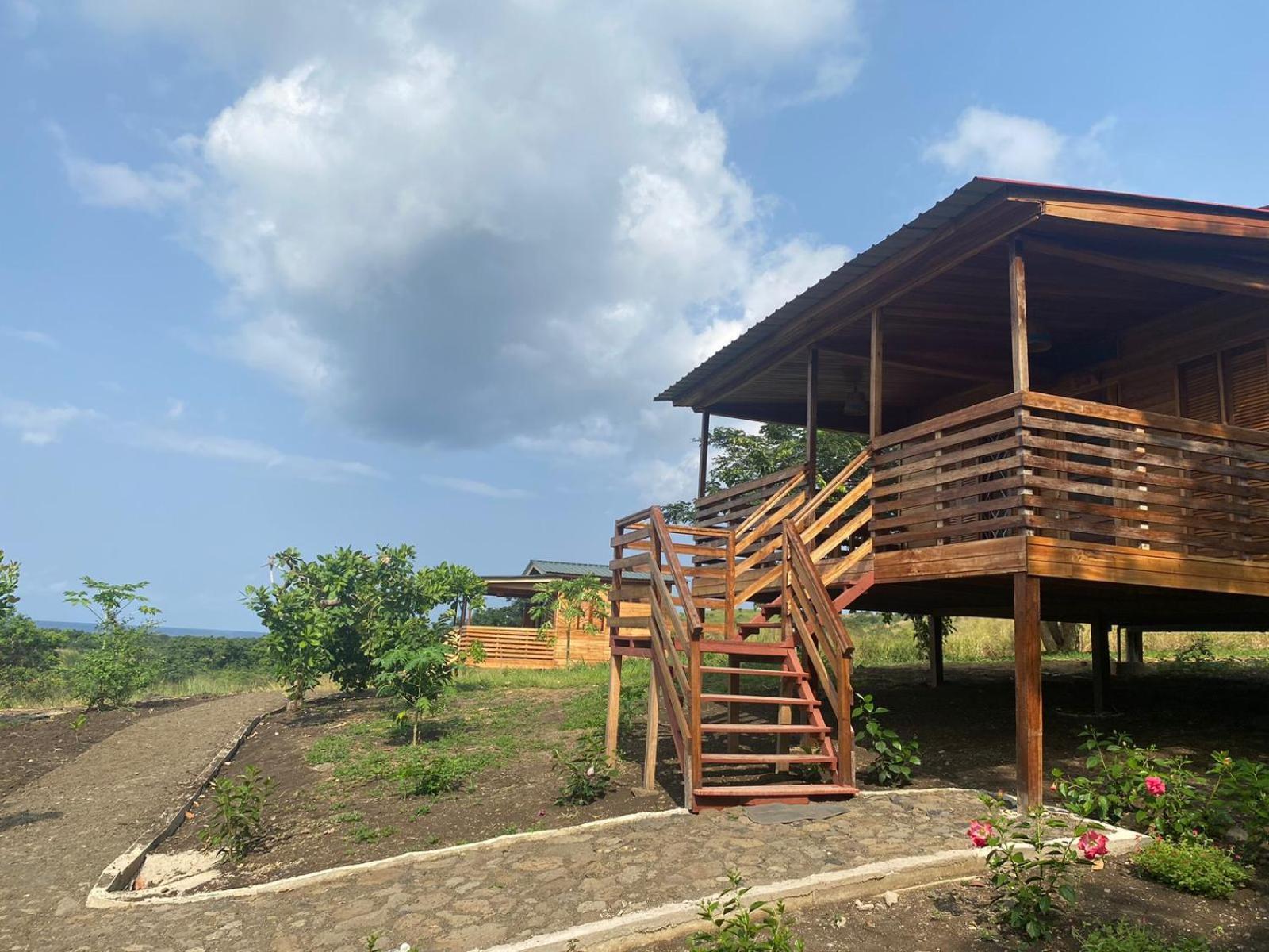 Monte Mar Saotome Villa Morro Peixe Eksteriør billede