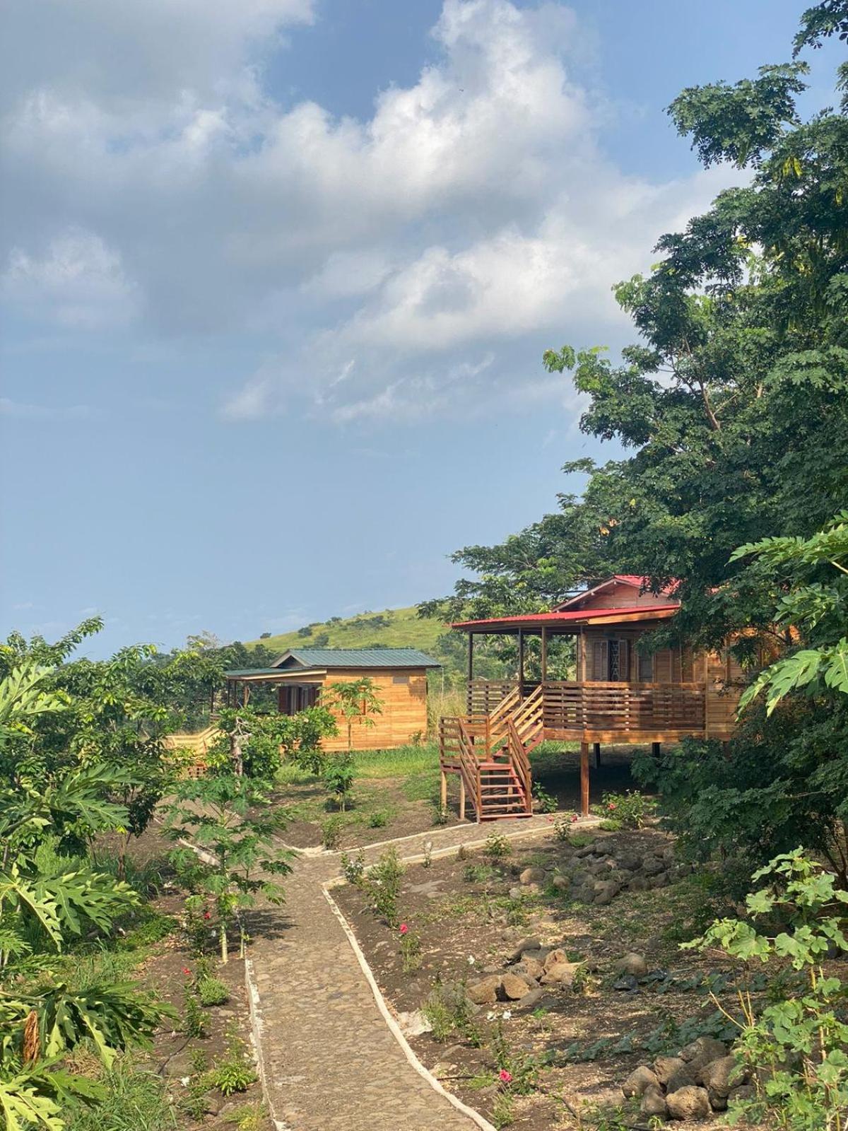 Monte Mar Saotome Villa Morro Peixe Eksteriør billede